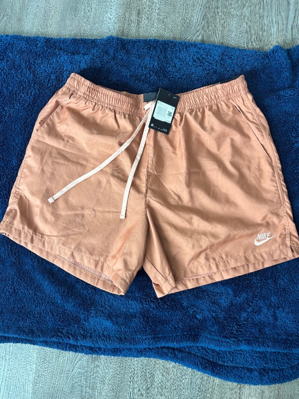 XXL NIKE STANDARD FIT SHORTS